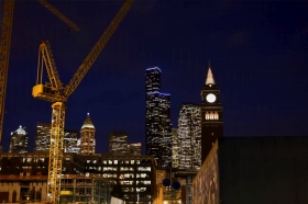 /assets/content/2022/09/construction-crane-at-night-2022-08-01-04-22-41-utc-scaled.jpg