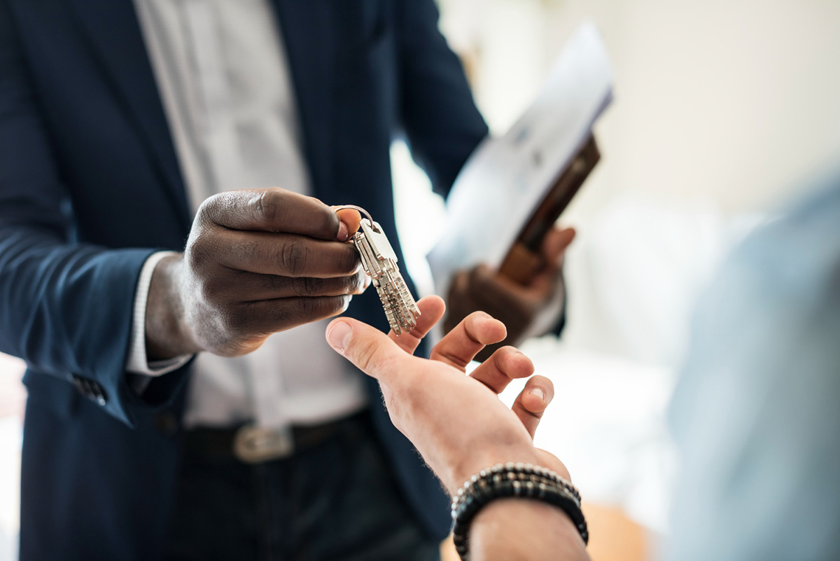 How to Run a Tenant Background Check